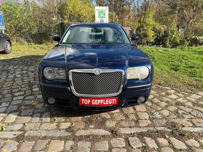 Blau Gebraucht 2005 Chrysler 300C Limousine | 3.999 € - Bild 1/4