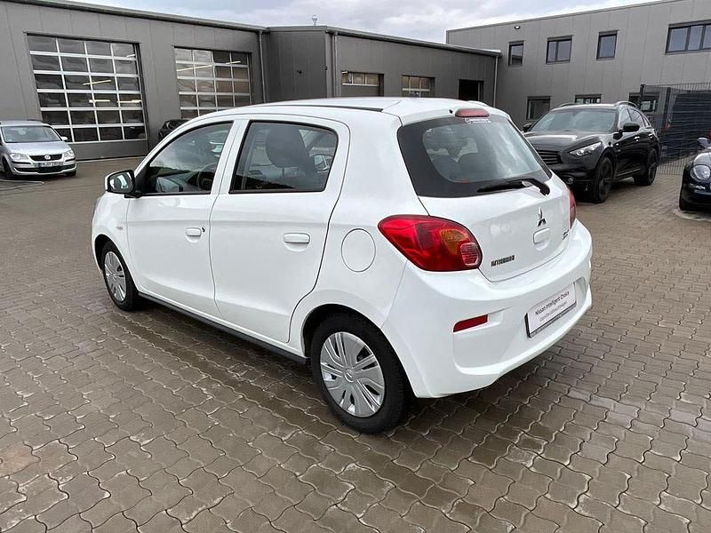 Gebraucht Mitsubishi Space Star Edition 71 PS (52 kW) 2019 Weiß Kleinwagen