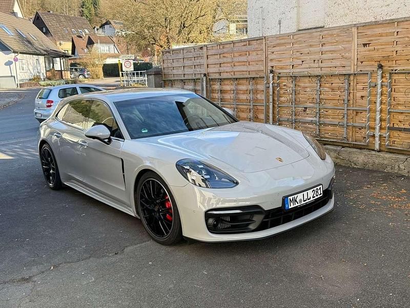 Gebraucht Porsche Panamera 441 PS (324 kW) 2021 Grau Kombi