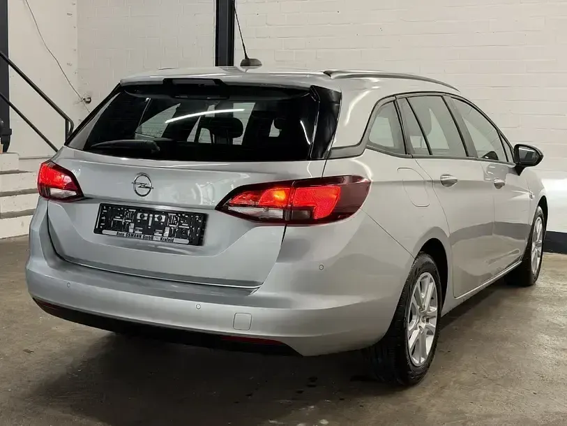 Gebraucht Opel Astra Business Edition 131 PS (96 kW) 2021 Silber Kombi