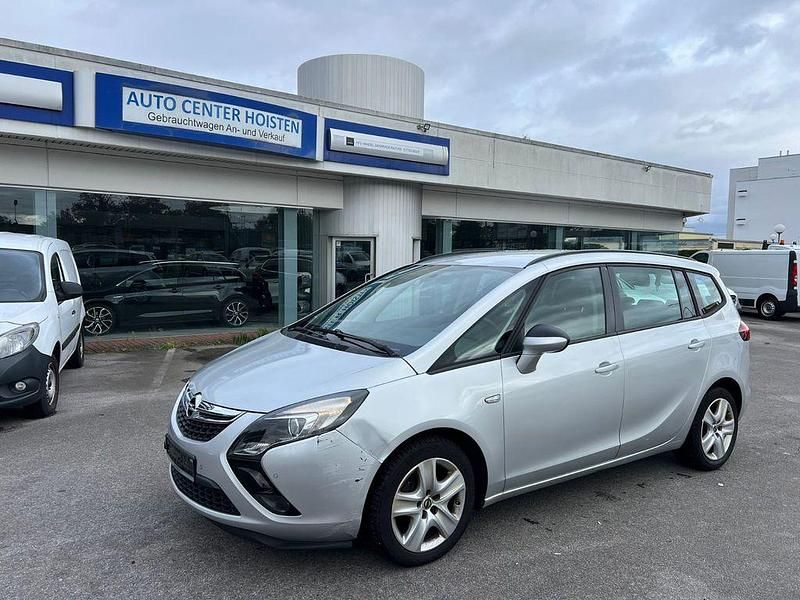 Silber Gebraucht 2016 Opel Zafira Tourer Edition Van / Kleinbus | 5.990 € (Guter Preis) - Bild 1/4