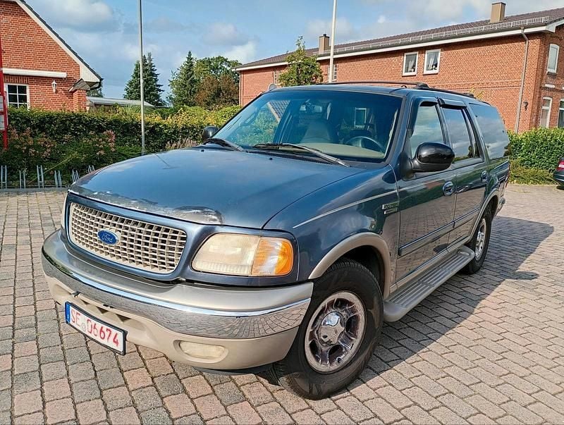 Blau Gebraucht 2000 Ford Expedition XLT SUV | 2.699 € - Bild 1/4