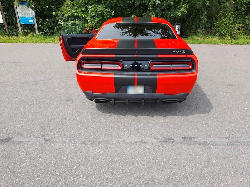 Second-hand Dodge Challenger 727 CP (534 kW) 2020 Roșu Coupe