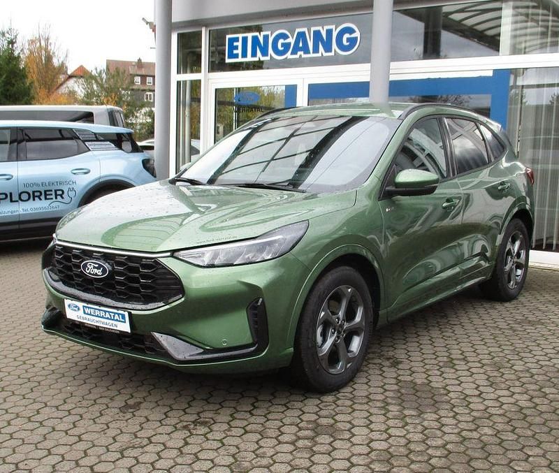 Gebraucht Ford Kuga ST-Line 186 PS (136 kW) 2025 Grün SUV