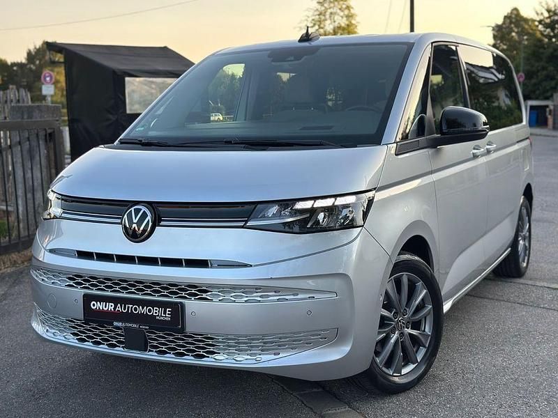 Gebraucht VW Multivan Life 150 PS (110 kW) 2024 Silber Van