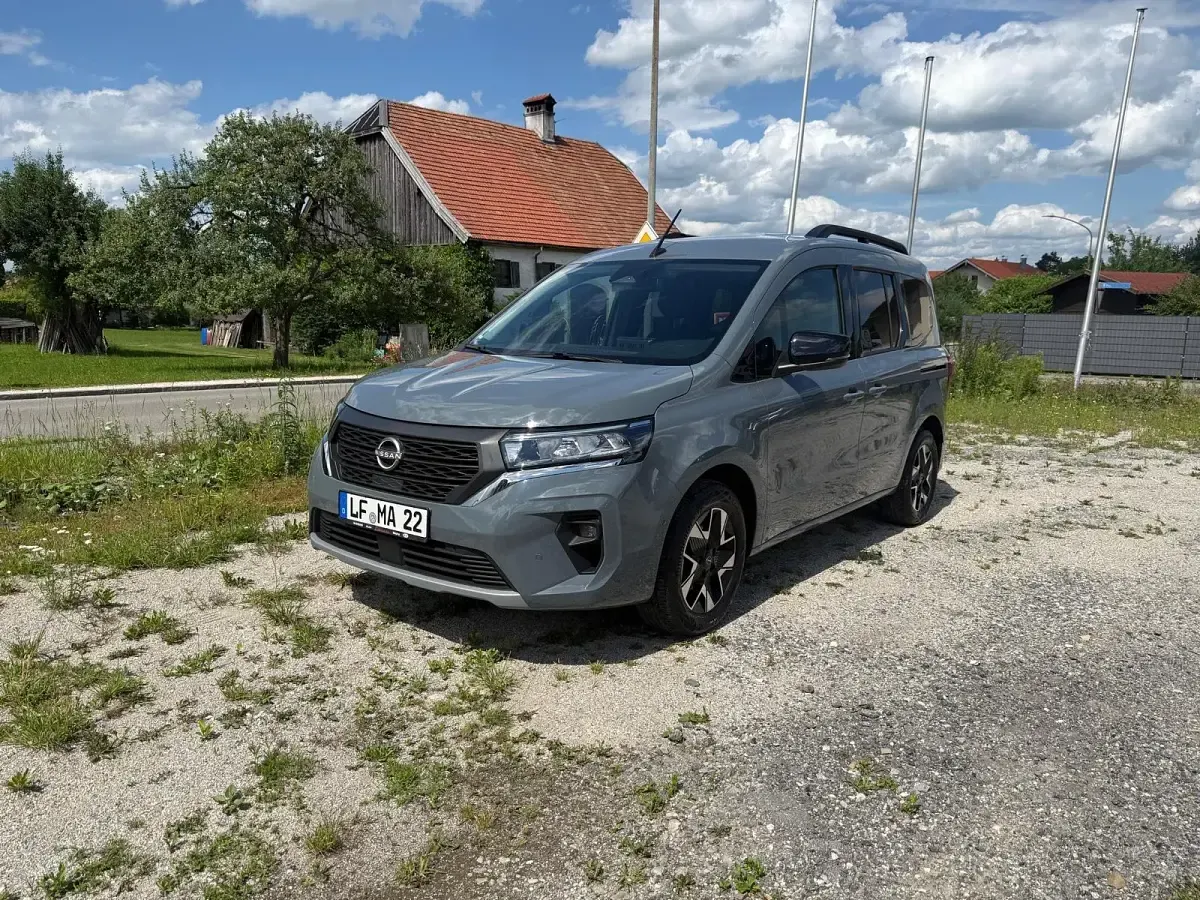Gebraucht Nissan Townstar 131 PS (96 kW) 2022 Grau Van / Kleinbus