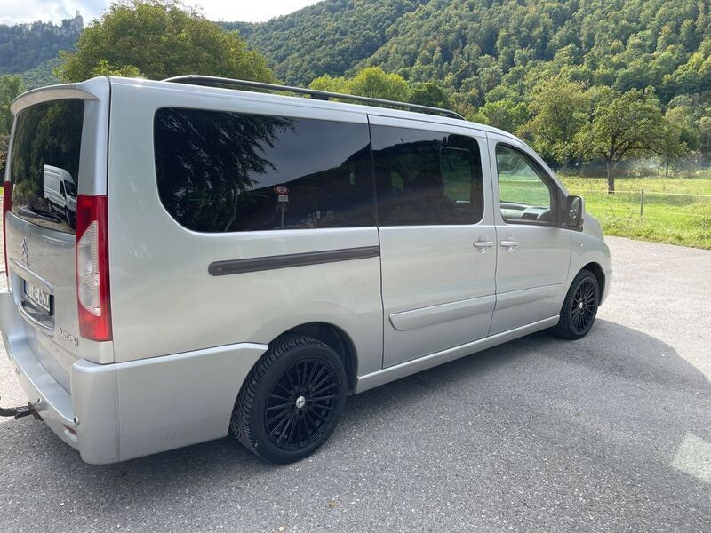 Silber Gebraucht 2012 Citroën Jumpy Van / Kleinbus | 12.899 € - Bild 1/4