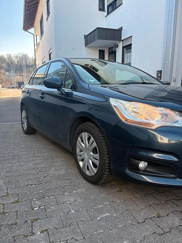 Gebraucht Citroën C4 114 PS (83 kW) 2012 Blau Limousine