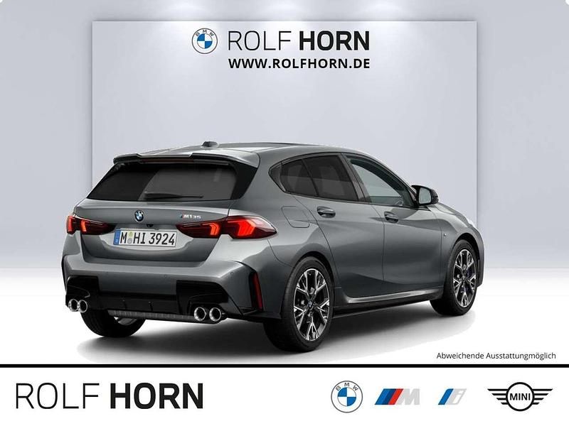 Gebraucht BMW M135 300 PS (220 kW) 2025 Skyscraper grau metallic Kleinwagen