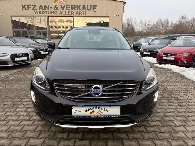 Schwarz Gebraucht 2014 Volvo XC60 Summum SUV | 13.999 € (Superpreis) - Bild 1/4