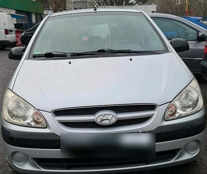 Gebraucht Hyundai Getz 67 PS (49 kW) 2009 Silber Kleinwagen