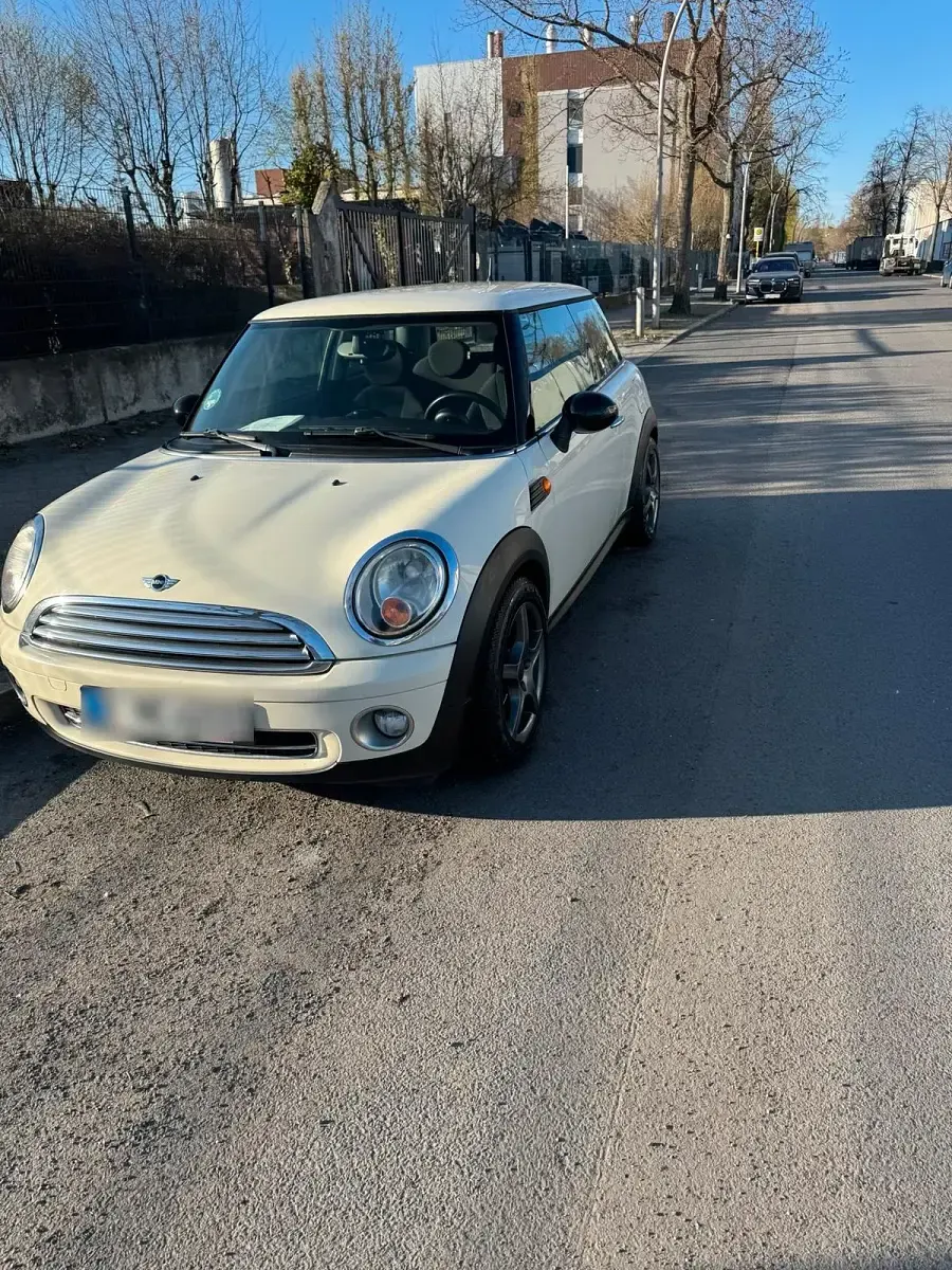 Usata Mini Cooper 94 CV (69 kW) 2008 Bianco Utilitaria