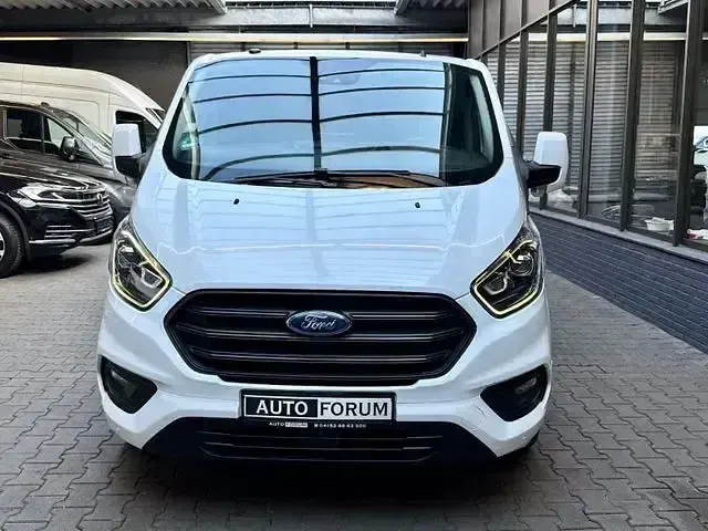 Gebraucht Ford Transit Custom 131 PS (96 kW) 2019 Weiß Van / Kleinbus