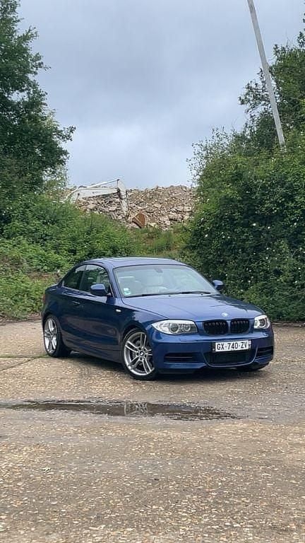 Gebraucht BMW 135 Performance 306 PS (225 kW) 2011 Blau Kleinwagen