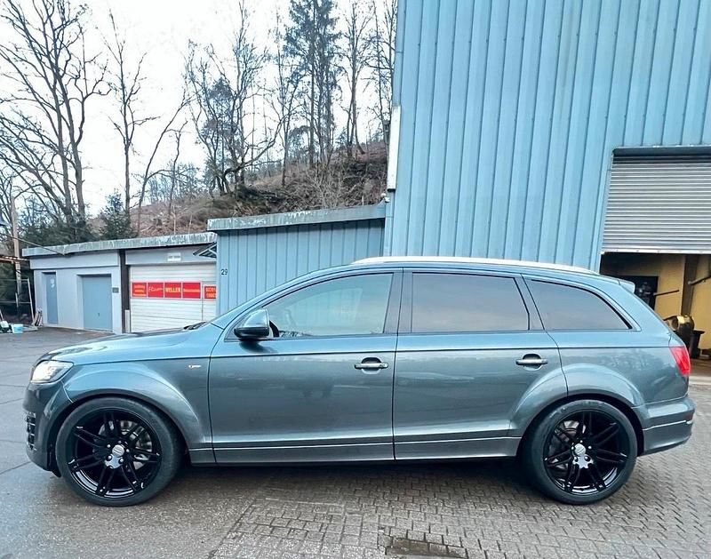 Gebraucht Audi Q7 Comfort 340 PS (250 kW) 2014 Grau SUV