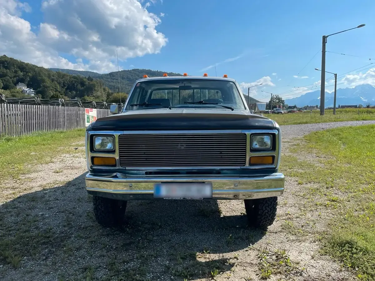 Gebraucht Ford F250 160 PS (117 kW) 1982 Weiß Pickup