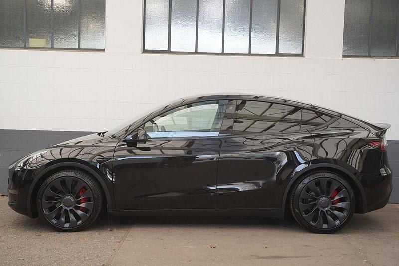 Gebraucht Tesla Model Y Performance 392 kW (534 PS) 2022 Schwarz SUV