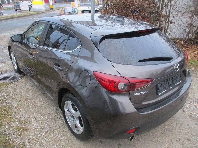 Gebraucht Mazda 3 Center-Line 120 PS (88 kW) 2014 Braun Limousine