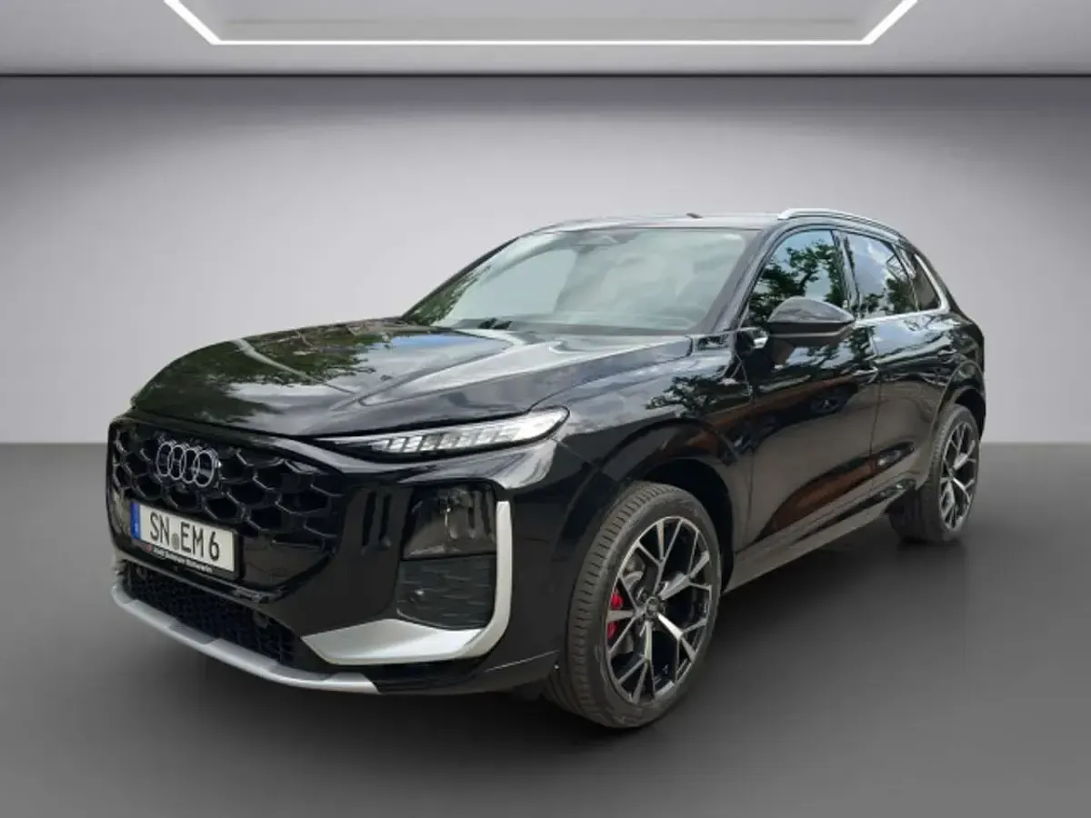 Gebraucht Audi Q3 Sport 150 PS (110 kW) 2026 Schwarz SUV
