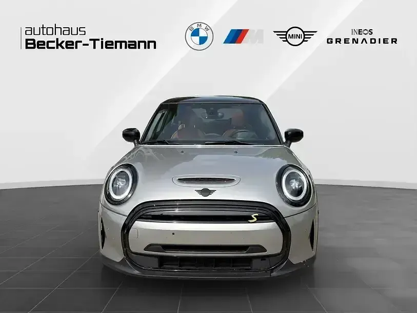 Używany Mini Cooper 135 kW (184 KM) 2023 Andere Hatchback