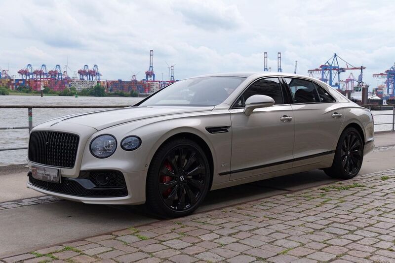 Beige Gebraucht 2020 Bentley Flying Spur Limousine | 164.900 € (Superpreis) - Bild 1/4