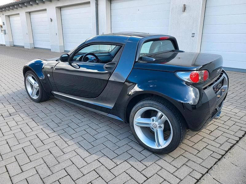 Gebraucht Smart Roadster 61 PS (44 kW) 2006 Schwarz Cabrio