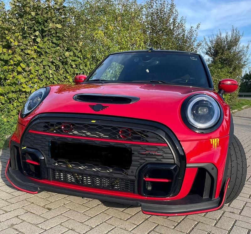 Gebraucht Mini John Cooper Works 231 PS (169 kW) 2024 Rot Kleinwagen