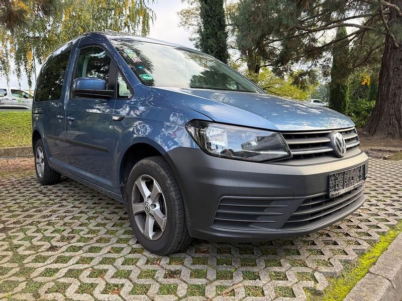 Gebraucht VW Caddy Trendline 102 PS (75 kW) 2015 Blau Van / Kleinbus
