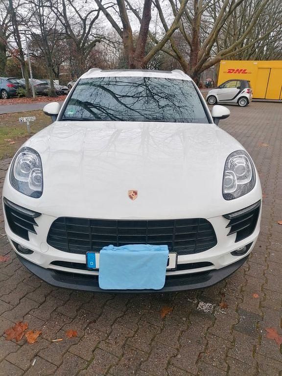 Weiß Gebraucht 2018 Porsche Macan S SUV | 39.999 € (Fairer Preis) - Bild 1/4