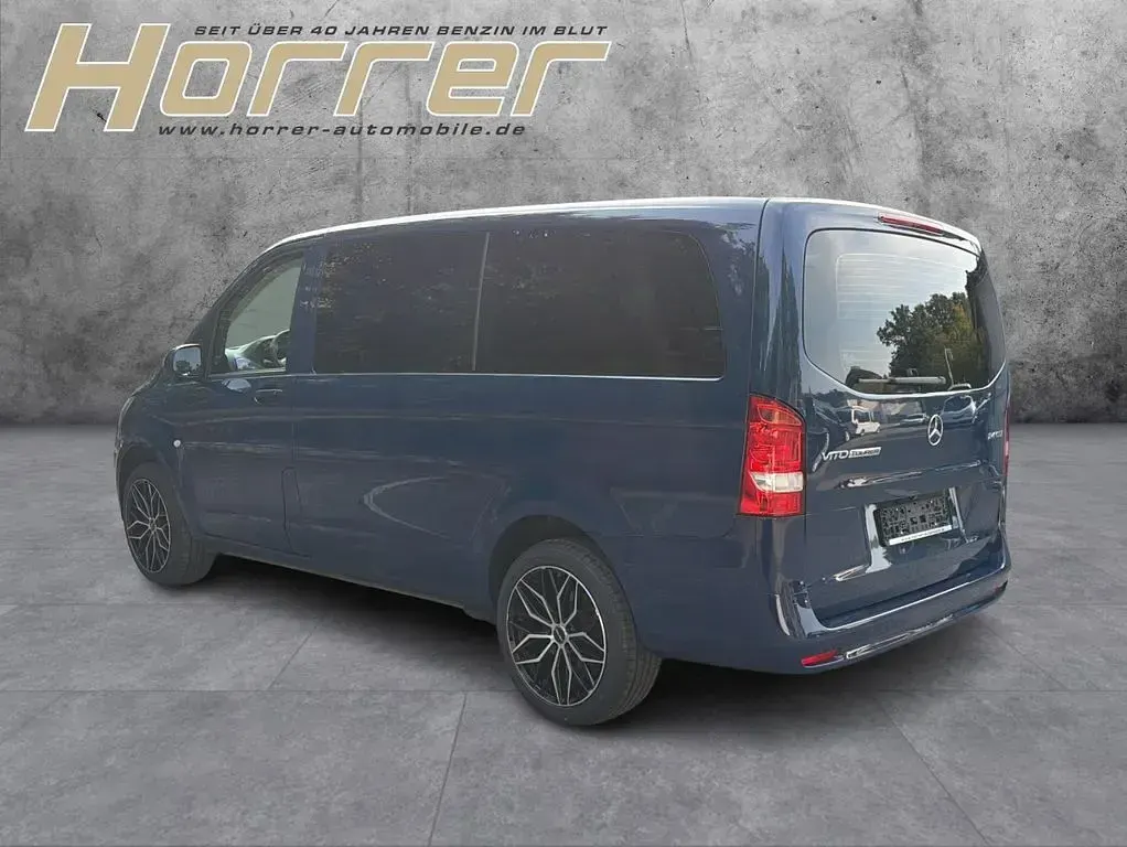 Gebraucht Mercedes Vito 136 PS (100 kW) 2022 Stahlblau Van