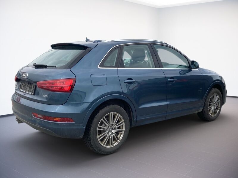 Gebraucht Audi Q3 Sport 150 PS (110 kW) 2017 Blau SUV