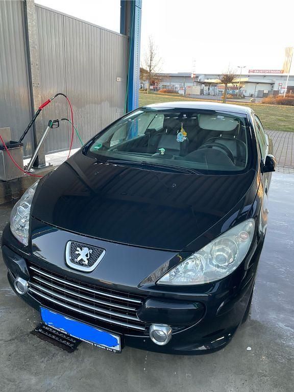 Schwarz Gebraucht 2005 Peugeot 307 CC Cabrio | 2.800 € (Fairer Preis) - Bild 1/4