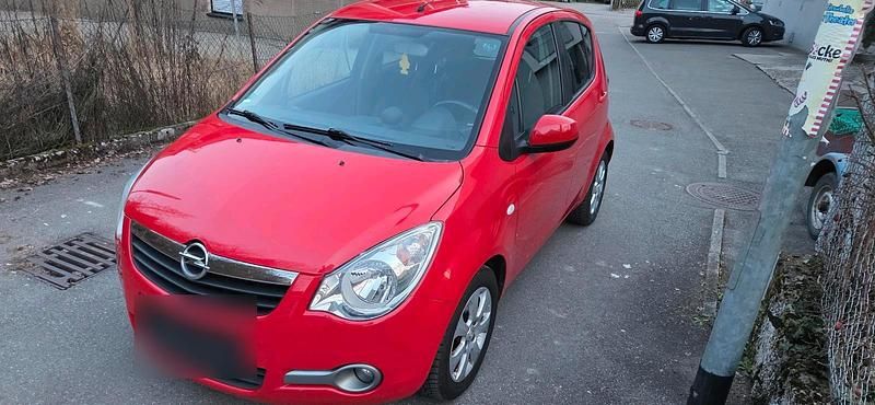 Gebraucht Opel Agila 86 PS (63 kW) 2010 Rot Kleinwagen