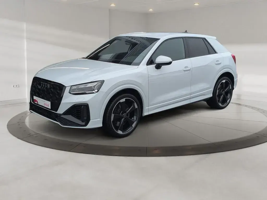 Gebraucht Audi SQ2 Sport 300 PS (220 kW) 2023 Weiß SUV