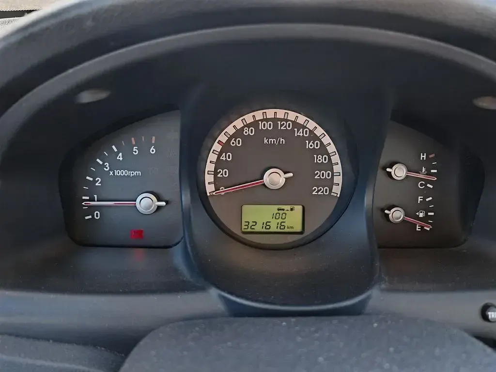 Gebraucht Kia Sportage LX 140 PS (102 kW) 2006 Grau SUV