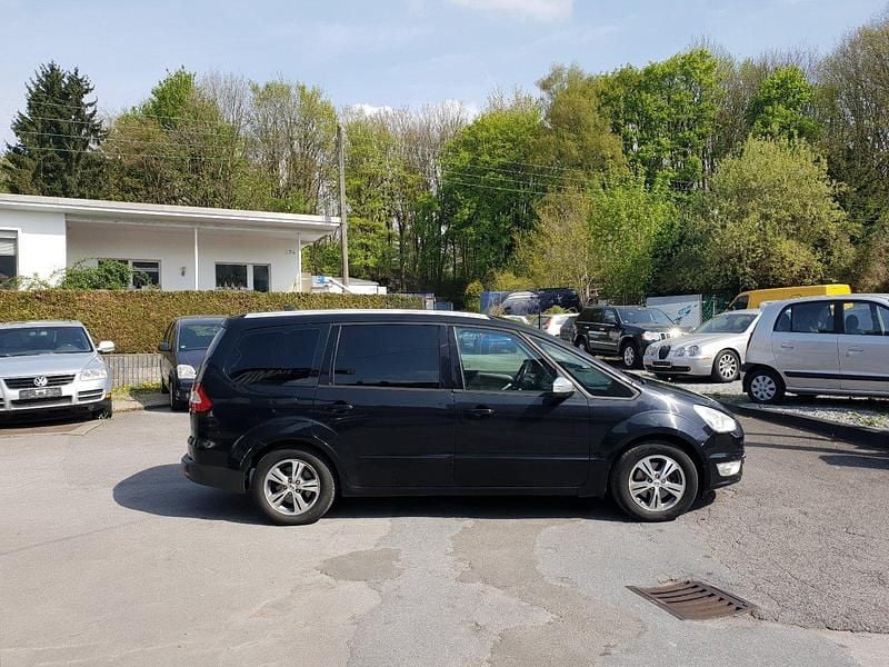 Gebraucht Ford Galaxy Titanium 140 PS (102 kW) 2011 Schwarz Van / Kleinbus