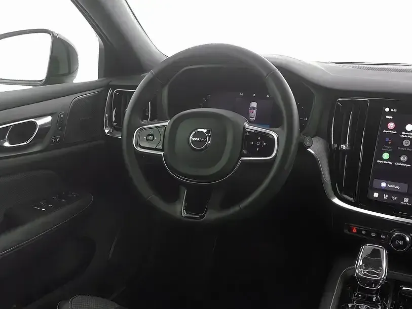 Gebraucht Volvo V60 Plus 455 PS (334 kW) 2024 Grau Kombi