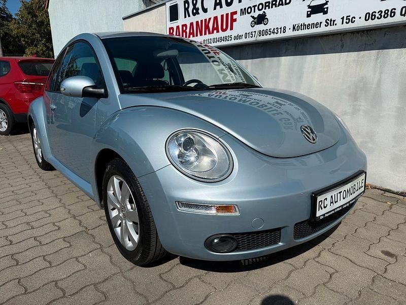 Gebraucht VW New Beetle United 116 PS (85 kW) 2009 Blau Kleinwagen