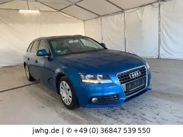 Używany Audi A4 Ambition 160 KM (117 kW) 2008 Niebieski Kombi