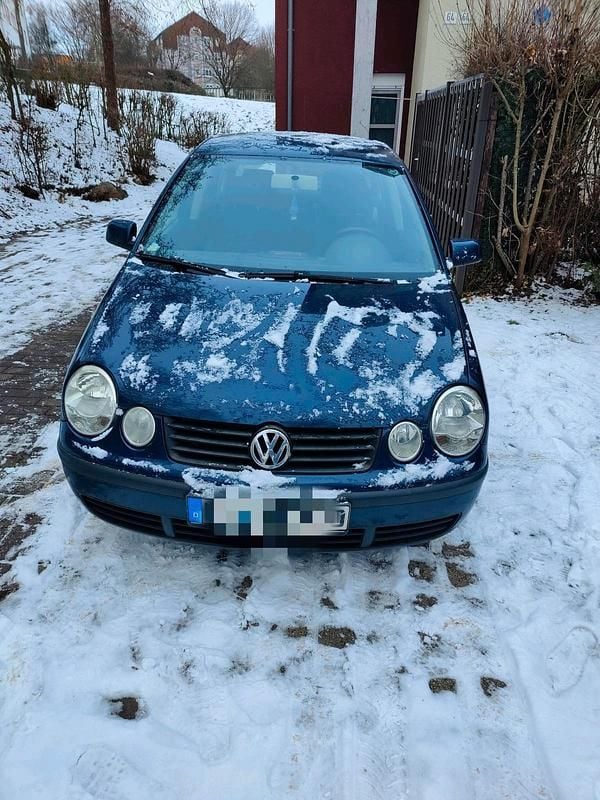 Blau Gebraucht 2002 VW Polo Kleinwagen | 2.100 € (Fairer Preis) - Bild 1/4