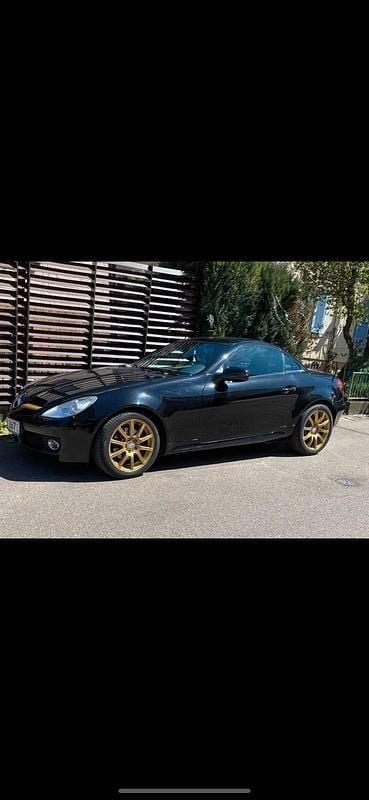 Schwarz Gebraucht 2009 Mercedes SLK300 Cabrio | 10.500 € (Fairer Preis) - Bild 1/4