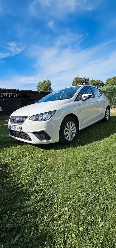 Weiß Gebraucht 2020 Seat Ibiza Style Kleinwagen | 10.500 € (Fairer Preis) - Bild 1/4