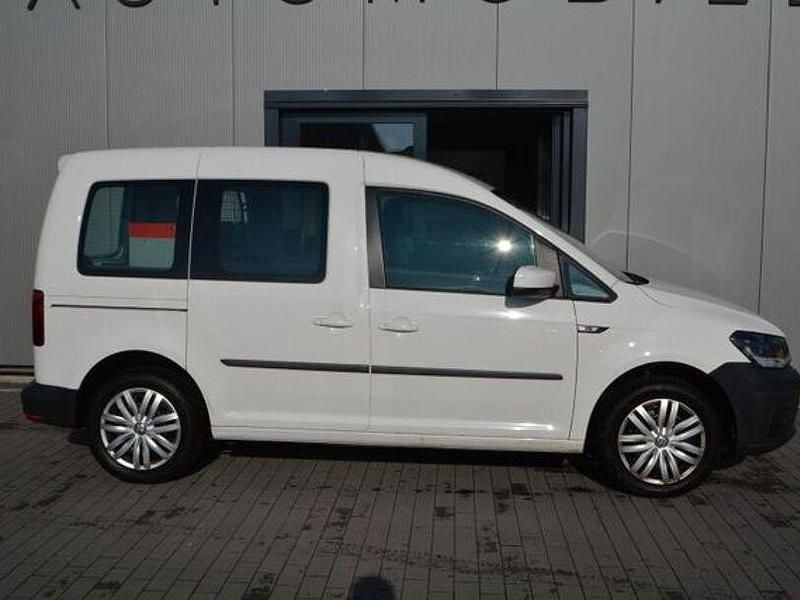 Gebraucht VW Caddy Trendline 131 PS (96 kW) 2019 Weiß Van / Kleinbus