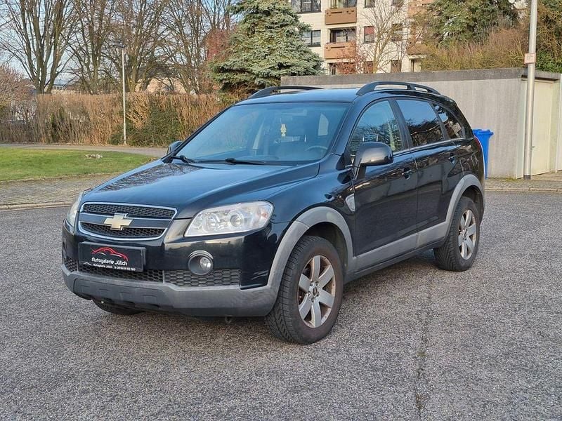 Gebraucht Chevrolet Captiva LS 136 PS (100 kW) 2010 Schwarz SUV