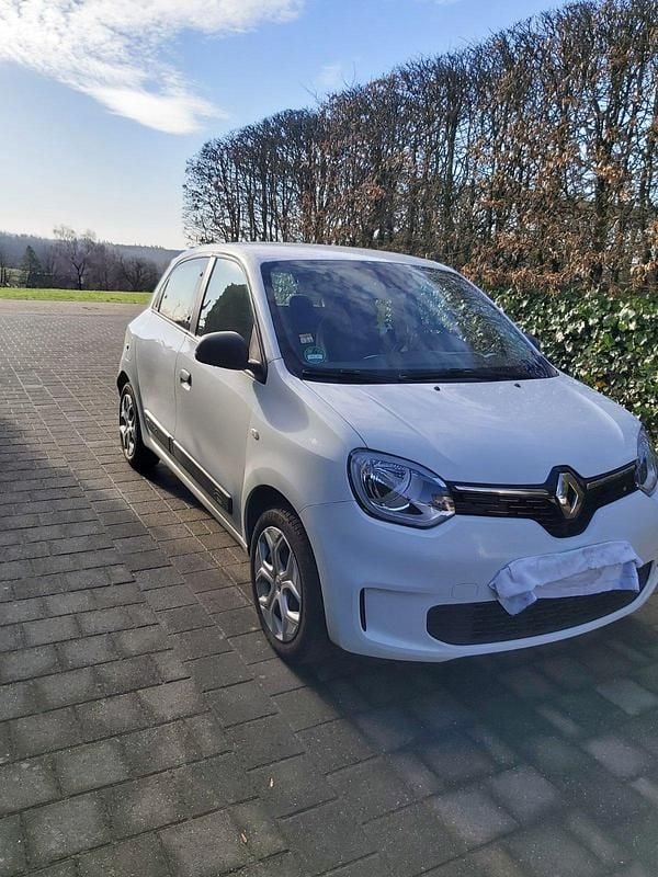 Gebraucht Renault Twingo 69 PS (50 kW) 2019 Weiß Kleinwagen
