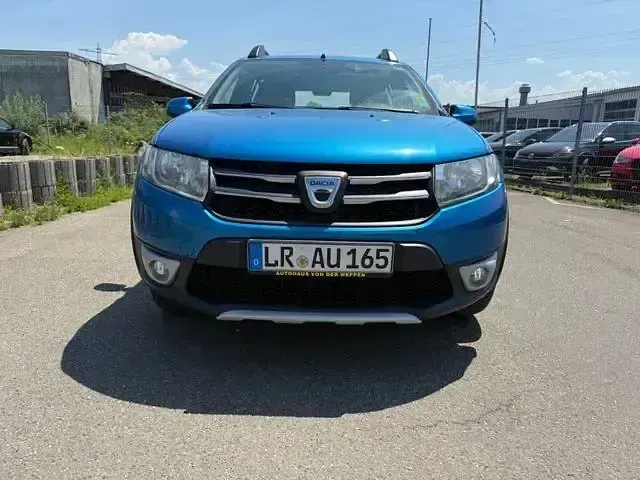 Gebraucht Dacia Sandero Prestige 90 PS (66 kW) 2015 Blau SUV