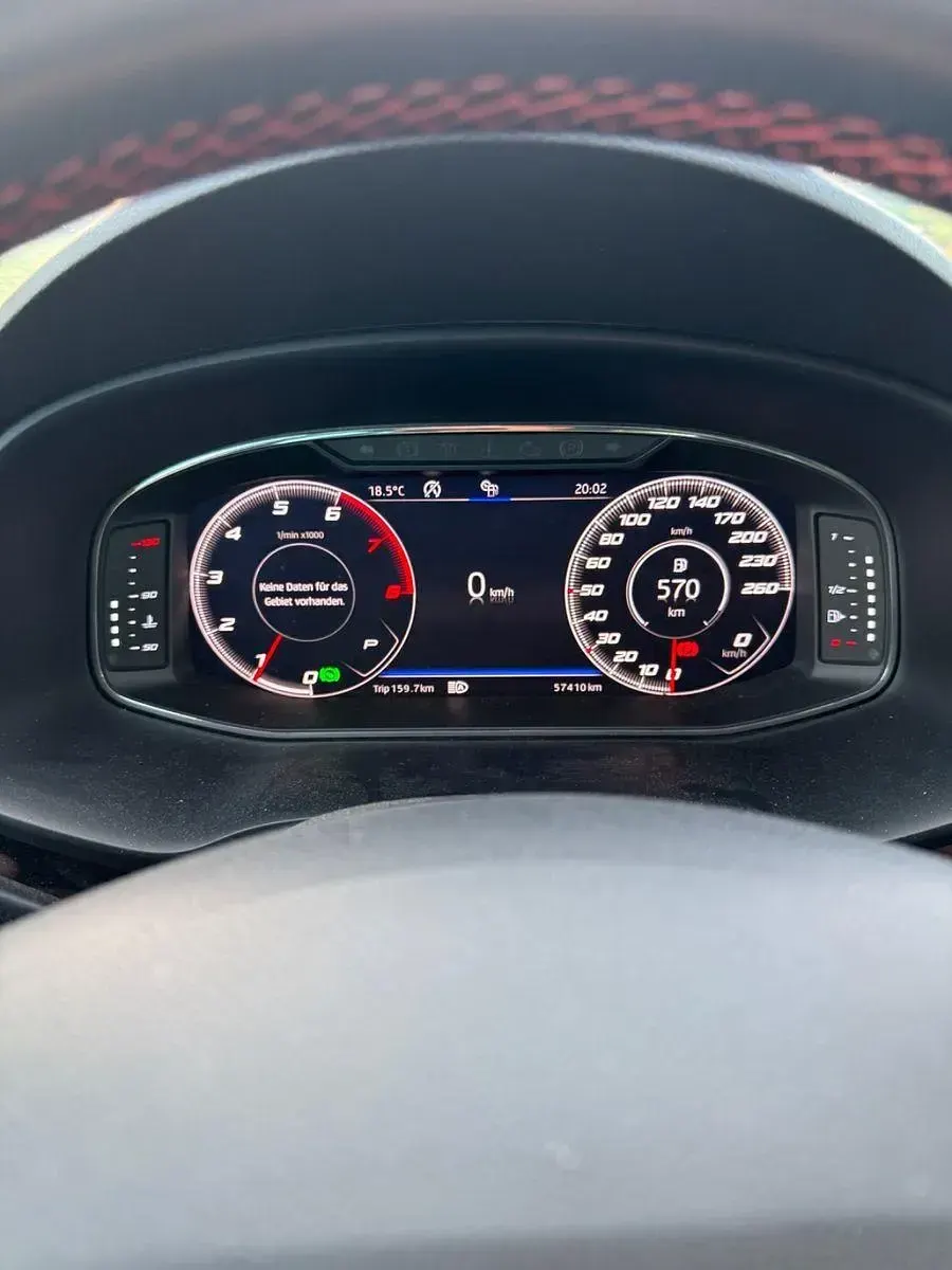 Używany Seat Leon FR 150 KM (110 kW) 2020 Czarny Kombi