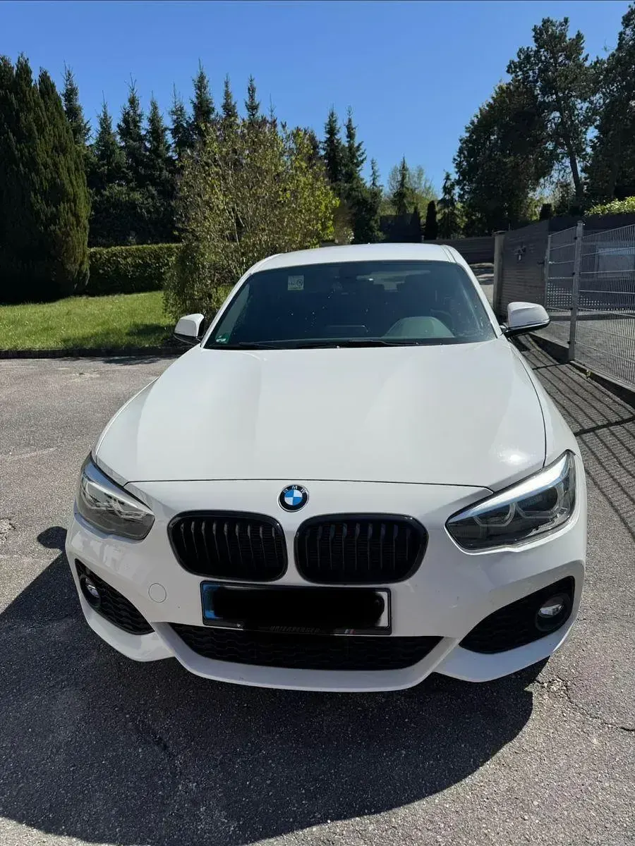 Gebraucht BMW 118 Performance 136 PS (100 kW) 2018 Weiß Kleinwagen