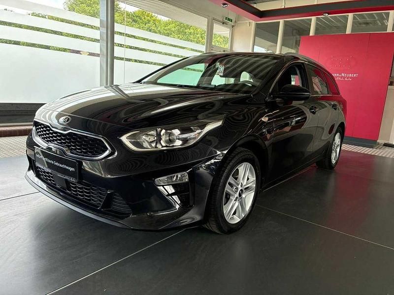 Schwarz Gebraucht 2019 Kia Ceed Sportswagon Kombi | 16.666 € (Fairer Preis) - Bild 1/4