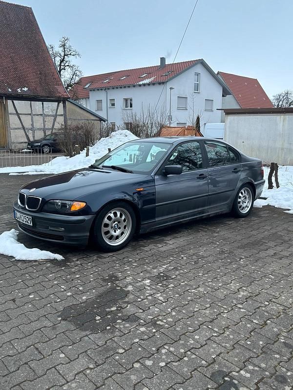 Gebraucht BMW 316 Basis 116 PS (85 kW) 2000 Limousine